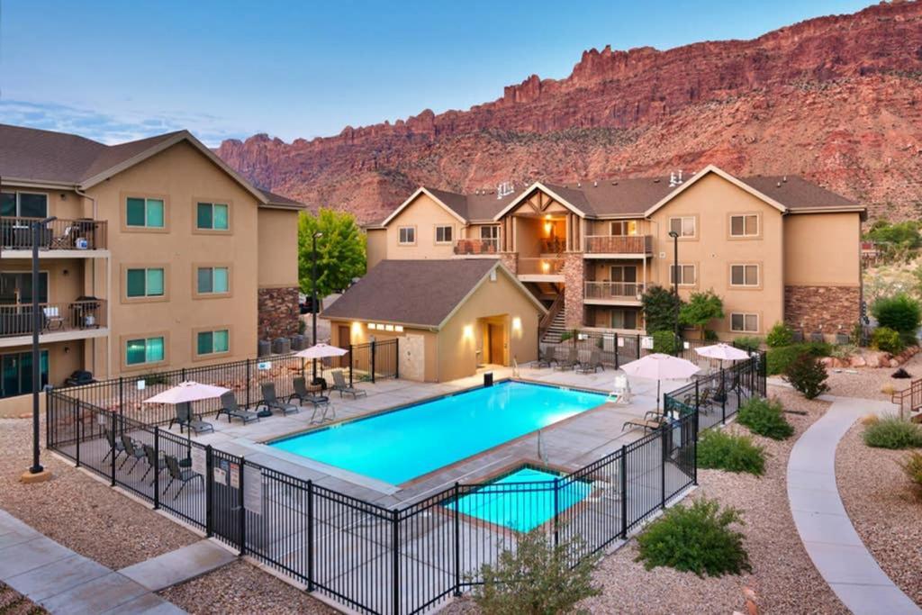 6L Top Floor Redcliff Condo, Pool & Hot Tub Moab Eksteriør billede