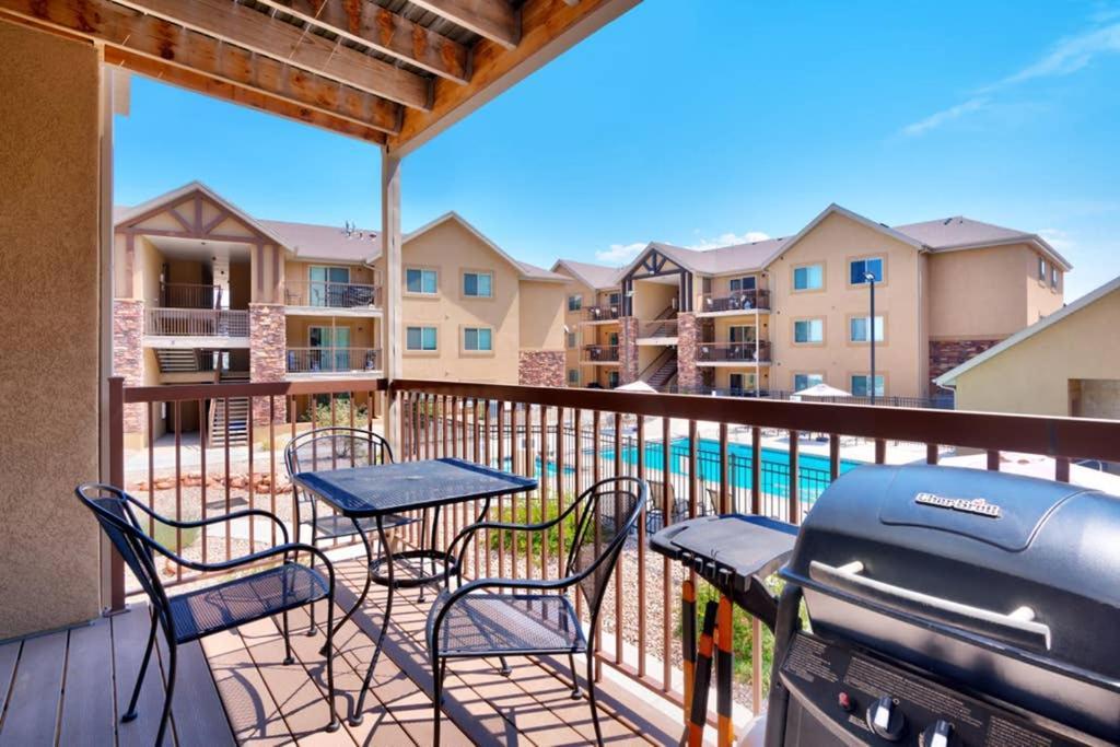 6L Top Floor Redcliff Condo, Pool & Hot Tub Moab Eksteriør billede